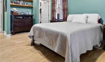 995 BEAVER RIDGE Dr, Ashville, AL 35953