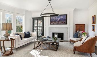 150 Boston Neck Rd, Narragansett, RI 02882