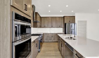5126 Nettleton Way, Avon, IN 46123