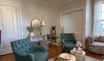 5 Record St 2B, Newport, RI 02840