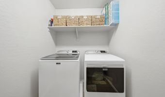905 S CANAL Dr 13, Chandler, AZ 85225