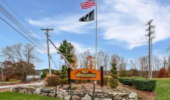 127 Cowbell Xing, Atkinson, NH 03811