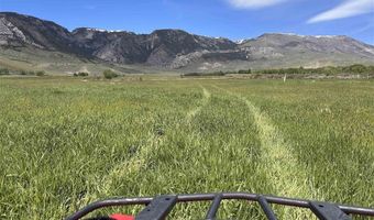 409 Tolman Rd, Clark, WY 82435