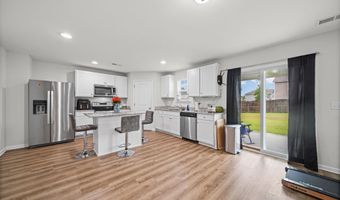 182 Carriagebrook Cir, Camden, SC 29020