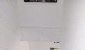 1867 Triplett Blvd, Akron, OH 44312