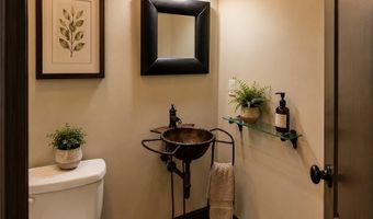 1303 NE Fairwinds Dr, Bentonville, AR 72712