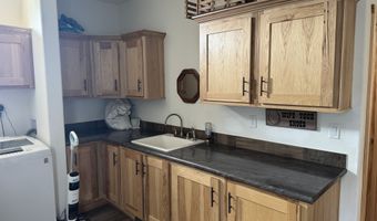 307 Howie Rd, Big Timber, MT 59011