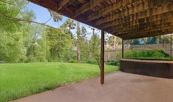 301 2ND St, Atlantic Beach, FL 32233