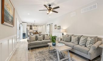 431 Virginia Ave, Bayville, NJ 08721