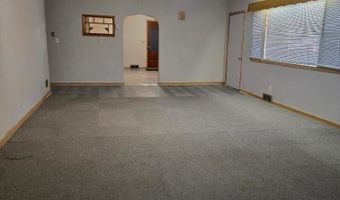 1320 Lincoln St, Beatrice, NE 68310