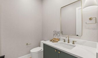 1326 W NEW HAMPSHIRE St, Orlando, FL 32804
