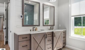 9214 Myrtle Ln, Alden, MI 49612