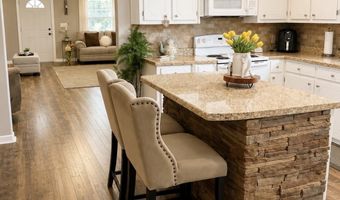 970 Ross Raines, Albertville, AL 35951