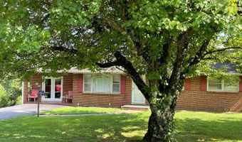 2685 Dearing Ford Rd, Altavista, VA 24517