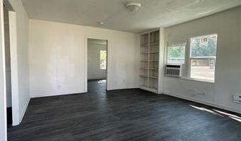 310 4th Ave SE, Ardmore, OK 73401