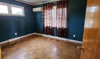 200 Davis Rd, Bangor, ME 04401