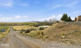 277 Southfork Rd, Cody, WY 82414