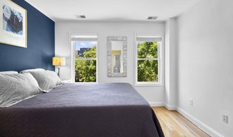 11 16TH St NE, Washington, DC 20002