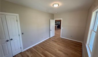 63 Shore Rd, East Providence, RI 02915