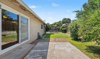 123 E Lake Dr, Antioch, CA 94509