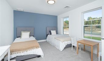 41 Wintergreen Way, Glocester, RI 02814