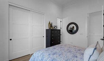 1151 E PEACH TREE Dr, Chandler, AZ 85249