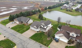 N9115 HEDGEROW Drive, Appleton, WI 54915