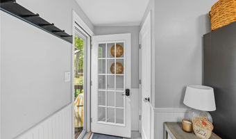 94 Maxson Hill Rd, Hopkinton, RI 02804