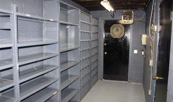 48 E Elm St, Alton, IL 62002