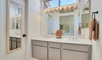 137 Nightingale Dr, Aliso Viejo, CA 92656