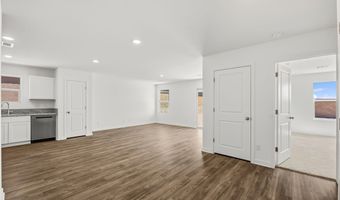 2788 Steamship Dr, Bullhead City, AZ 86429