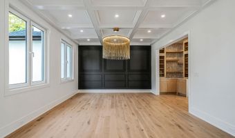 54 Landview Dr, Dix Hills, NY 11746