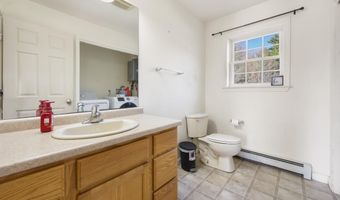 301 Bog Rd, Albion, ME 04910
