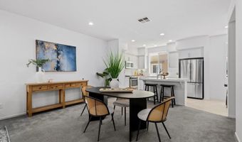 316 Antoni Gln 906, Escondido, CA 92025