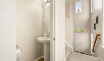 20911 HOUSEMAN Ter, Ashburn, VA 20148