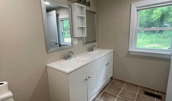 1327 Wiscassett St, Albemarle, NC 28001
