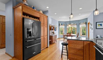 1413 27th St NW, Austin, MN 55912