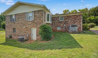 530 S Main St, Adairville, KY 42202