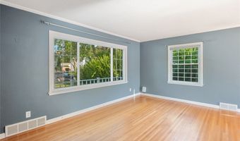 645 SW Kenworthy Dr, Ankeny, IA 50023