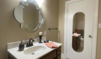 222 Guthrie Dr, Bardstown, KY 40004