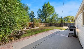 3208 CHEYENNE St, Cheyenne, WY 82001