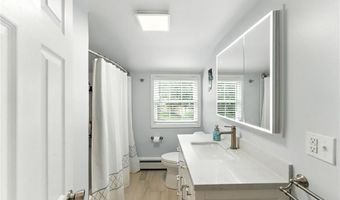 10 Mark Dr, Cranston, RI 02920