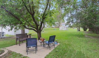 418 S 12th St, Aberdeen, SD 57401