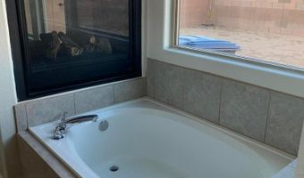 11028 Maravillas Dr NW, Albuquerque, NM 87114