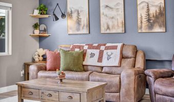 237 Glen Vista Dr, Dayton, NV 89403