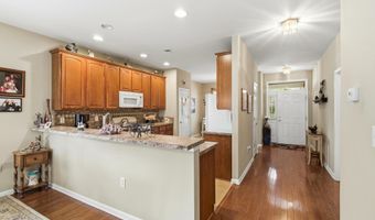 14 HIDDEN LAKE Cir, Barnegat, NJ 08005