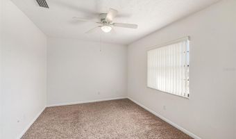 909 CHIPAWAY Dr, Apollo Beach, FL 33572