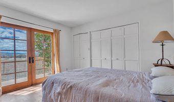 553 Hondo Seco Rd, Arroyo Seco, NM 87514