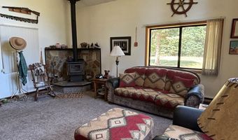 62 Newell Dr, Cascade, ID 83611