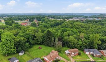 2207 Ridgevue Ave, Aliquippa, PA 15001